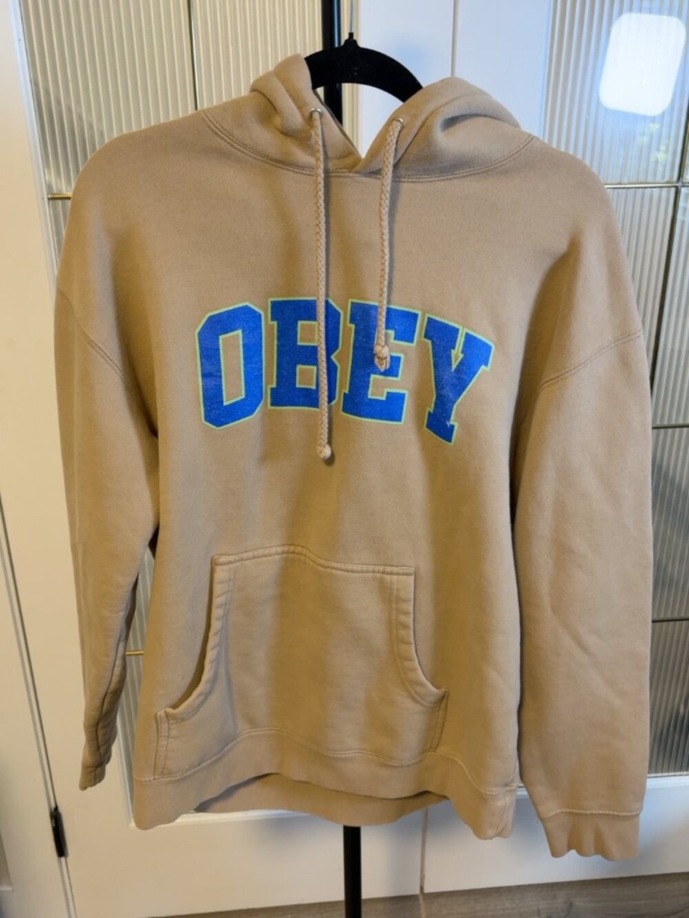 OBEY Worldwide Hoodie Men's Large Tan Blue Green Logo Pullover Streetwear